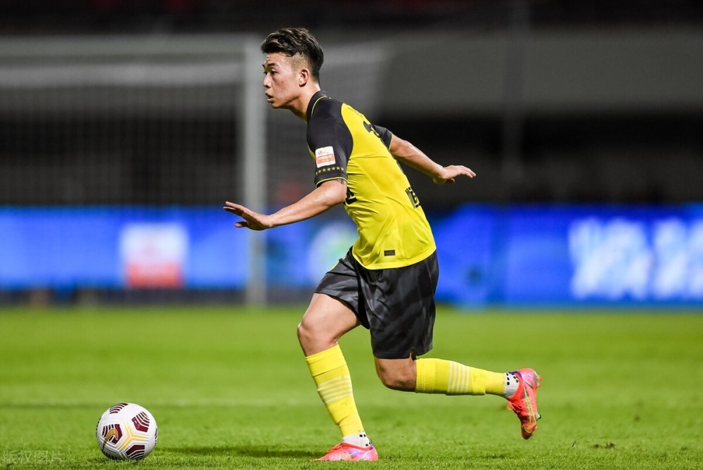 开云登录入口-热火前途光明！，Ming新星重要助攻表现突出全场沸腾不已-开云登录入口